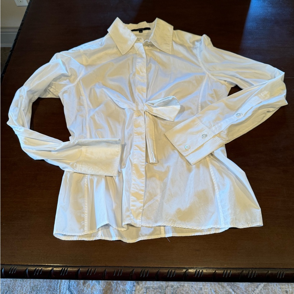 EUC Gucci White Button Down With Waist Bow Blouse Size 46/Small